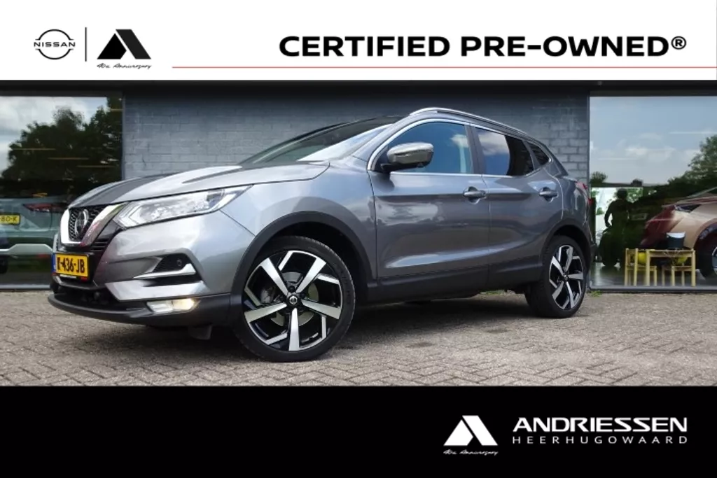 Nissan Qashqai 1.3 DIG-T 160pk DCT Premium Edition [Trekhaak + Panoramadak]