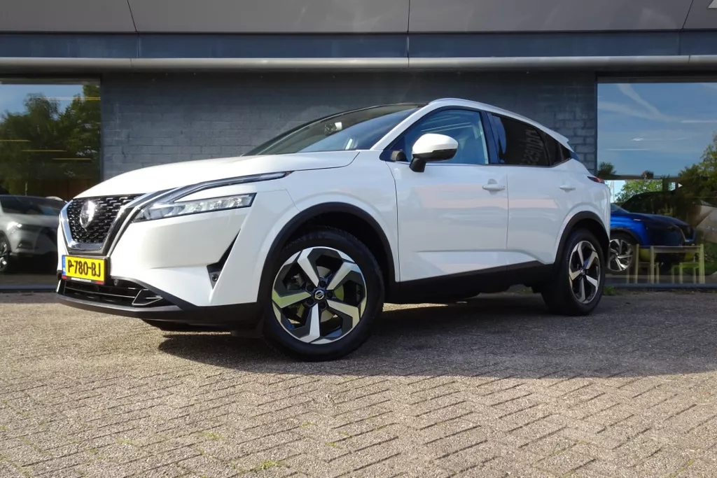Nissan Qashqai 1.3 Mild-Hybrid 158pk Xtronic Premiere Edition | Trekhaak | N.A.P.